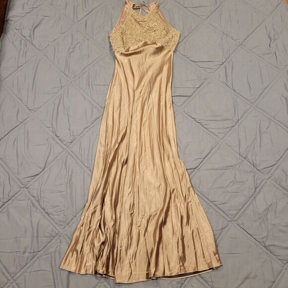 Blondie & Me By Linda Bernell Gold Evening Gown Size 9-10 Rayon & Acetate - Picture 1 of 12